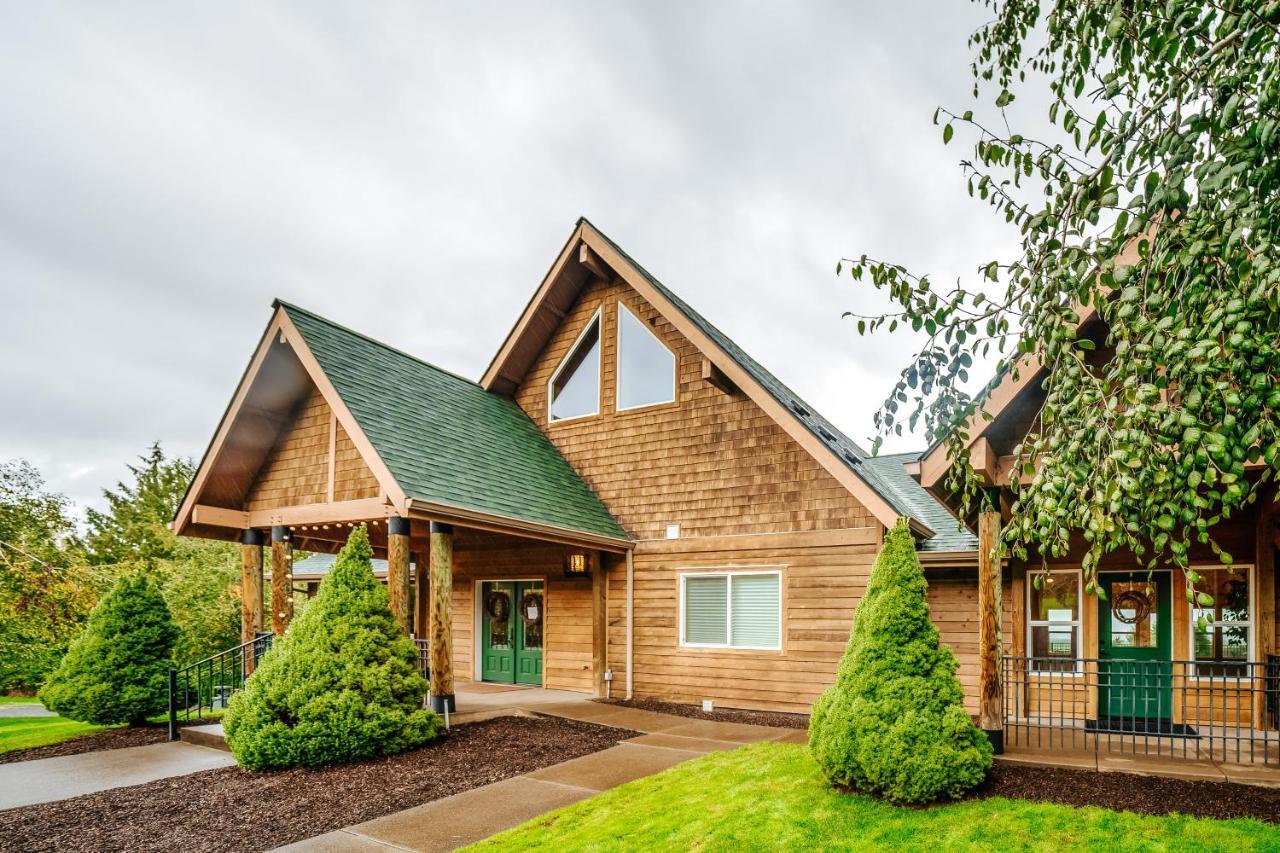 The Lodge At Diamond Woods Eugene Exterior foto